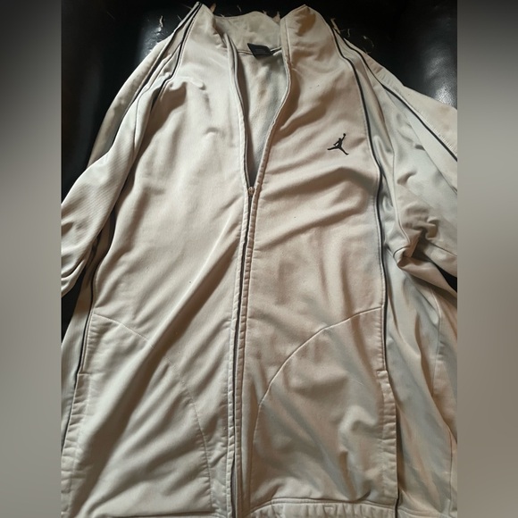 Men’s “Jordan” Jacket - Picture 2 of 6